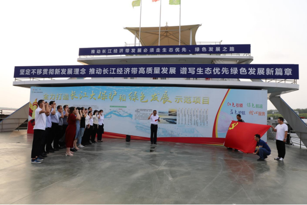 喜迎二十大|校企联建聚合力，携手奋进新征程