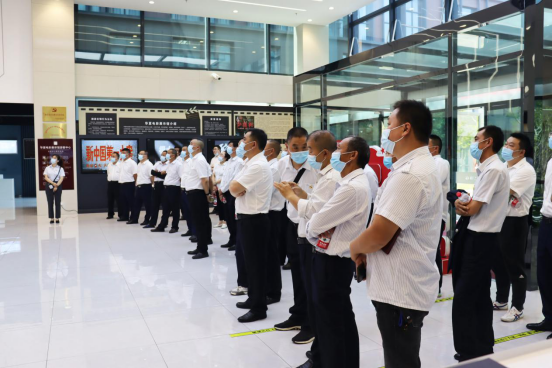 交通产业k8凯发-交服公司召开“强化廉洁意识 筑牢思想防线”思廉日主题活动