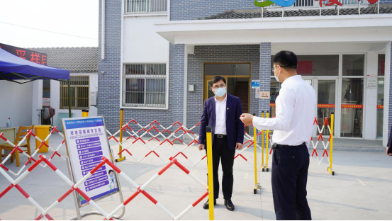 暖心携手帮扶村，守望相助共抗疫