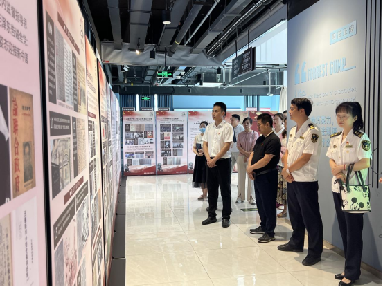 体味“光影里的清风廉政”——党建联盟单位七·一主题活动有新意